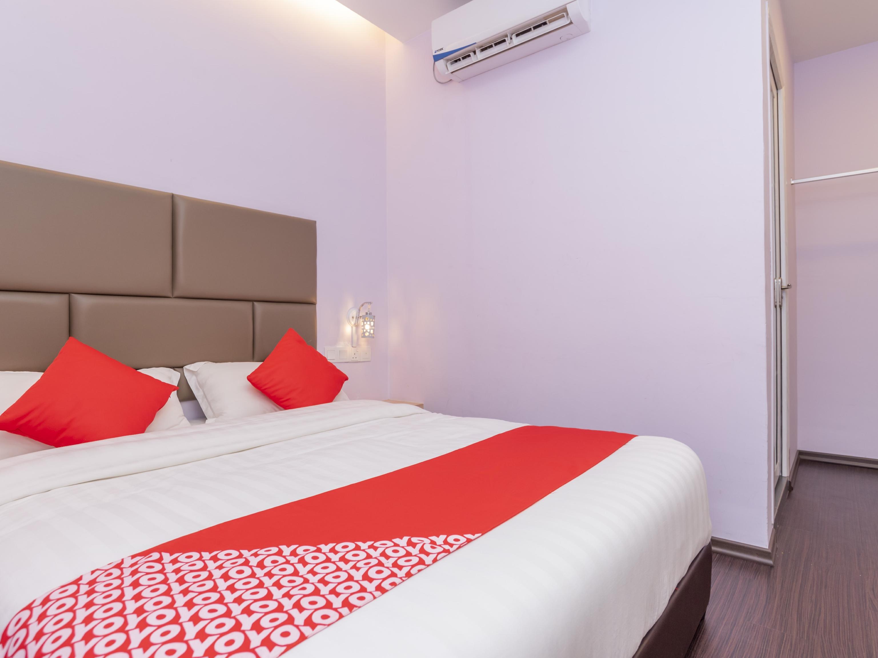 Zenz Hotel Кулай Екстериор снимка