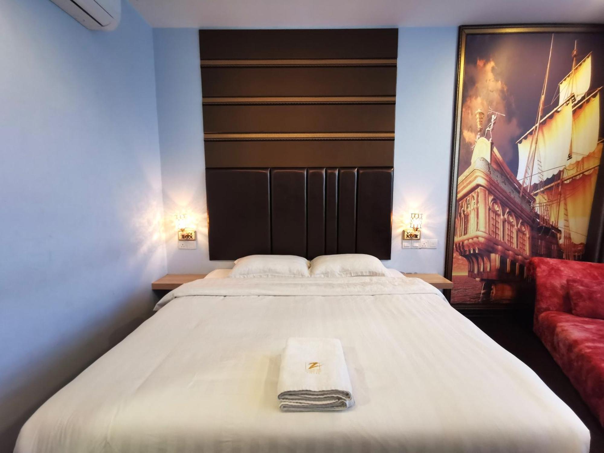 Zenz Hotel Кулай Екстериор снимка